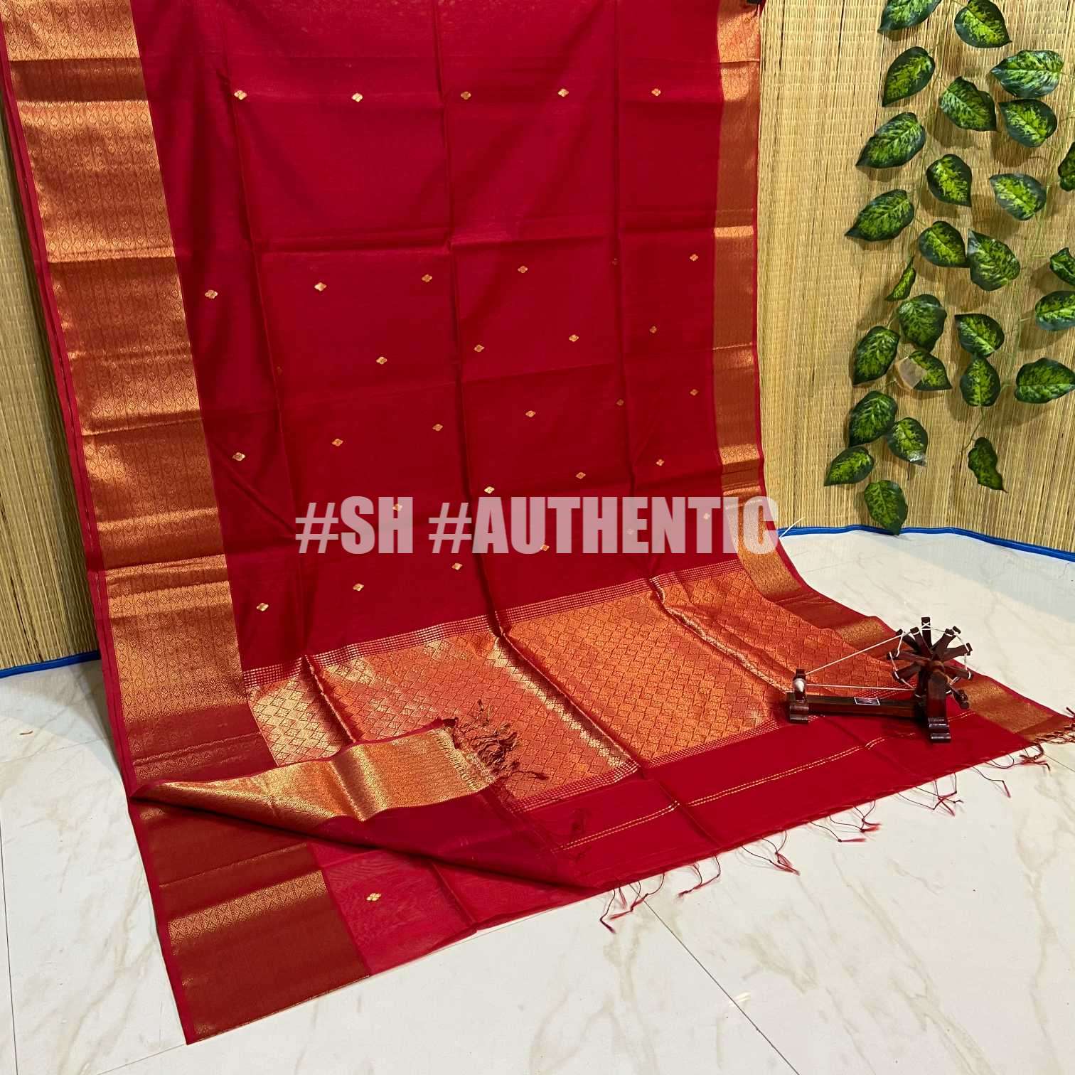 17289円 超格安一点 Pushtaini Women's Maheshwari Handloom Cotton Silk Saree with blouse piece and heavy Zari Jute pallu Red_VRC 00611